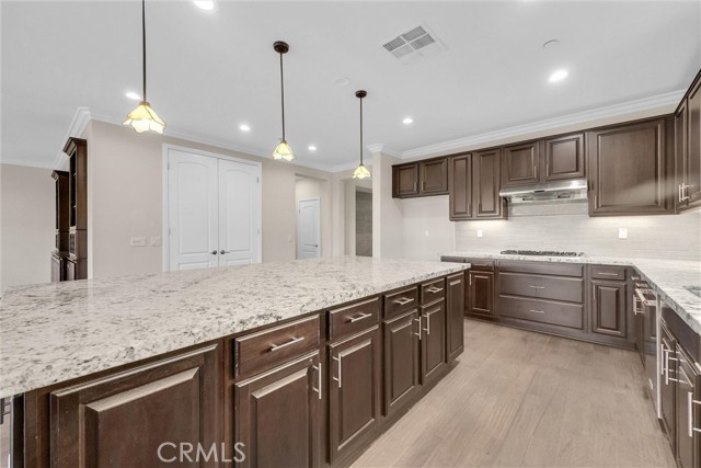 Detail Gallery Image 16 of 40 For 36258 Pursh, Lake Elsinore,  CA 92532 - 4 Beds | 3 Baths