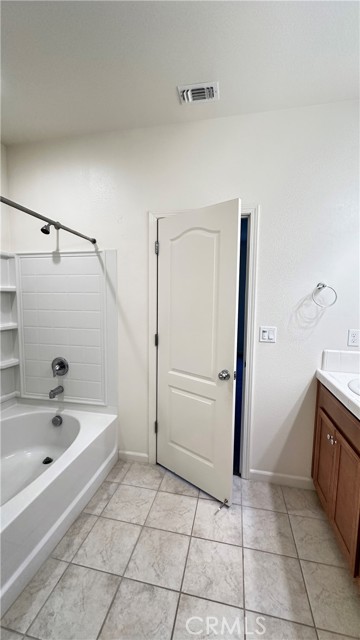 Detail Gallery Image 21 of 42 For 513 Tolman Way, Merced,  CA 95348 - 4 Beds | 2 Baths