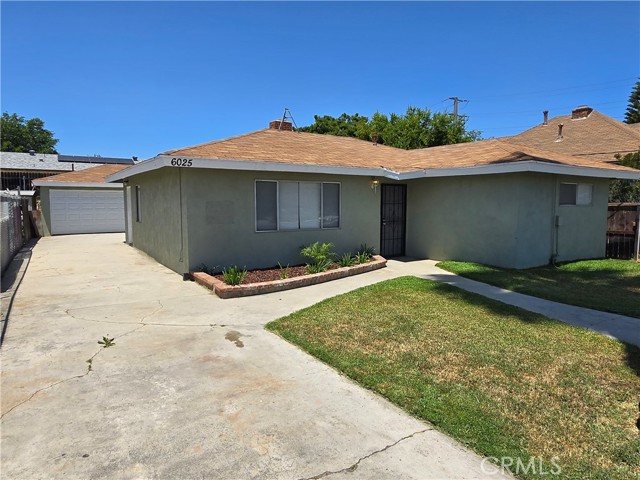 6025 Florence Street, Riverside CA: https://media.crmls.org/medias/29570f61-2f7a-4efb-937c-ec586a2b6acd.jpg