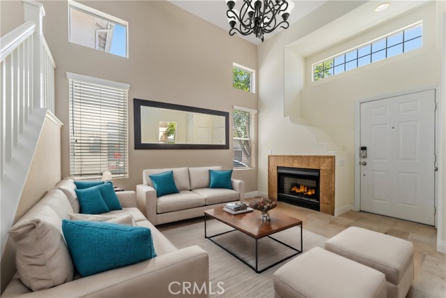 Detail Gallery Image 3 of 17 For 5 Ambrose, Aliso Viejo,  CA 92656 - 4 Beds | 2/1 Baths