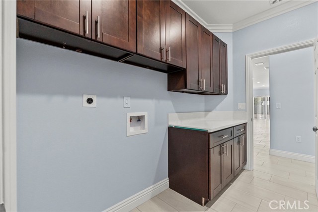 119 E 9th Street, San Bernardino CA: https://media.crmls.org/medias/29583467-6c6c-412a-b627-99749858a87a.jpg