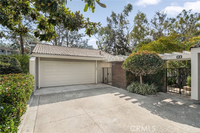 Front Image Thumbnail for CRPW25252313