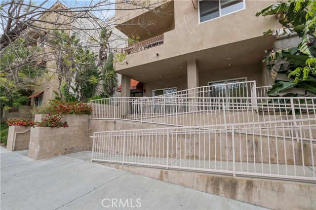 Detail Gallery Image 2 of 35 For 9610 Zelzah Ave #306,  Northridge,  CA 91325 - 2 Beds | 2 Baths