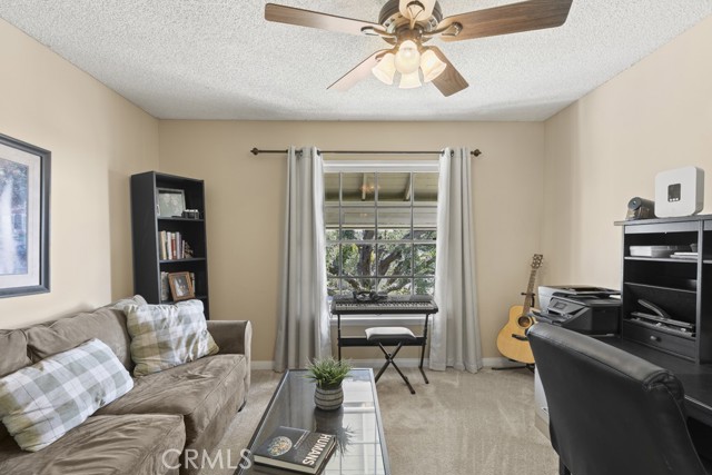 Image 33 of 49 For 6929 Sherwood Drive