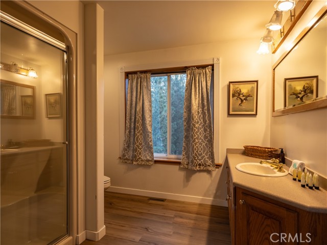 Detail Gallery Image 33 of 41 For 125 Starvation Flats Rd, Big Bear Lake,  CA 92315 - 4 Beds | 5/1 Baths