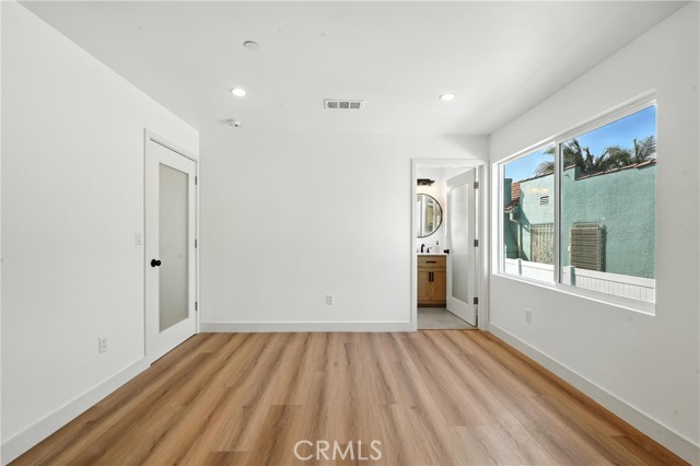 Detail Gallery Image 27 of 69 For 3031 Vineyard Ave, Los Angeles,  CA 90016 - – Beds | – Baths