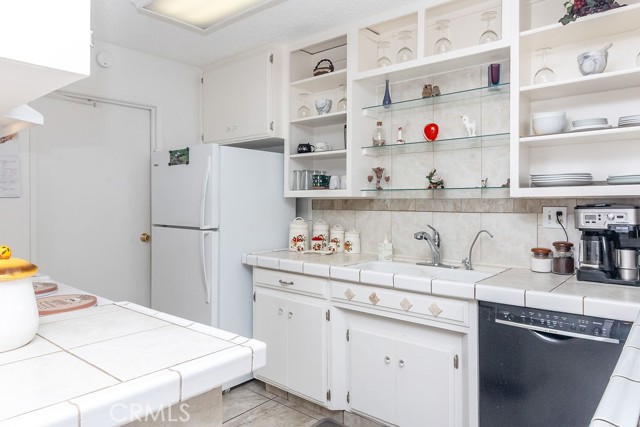 Detail Gallery Image 8 of 54 For 1900 Desoto, Needles,  CA 92363 - 3 Beds | 2 Baths