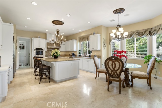 Detail Gallery Image 18 of 48 For 2493 Woodcreek, Camarillo,  CA 93012 - 5 Beds | 5/1 Baths