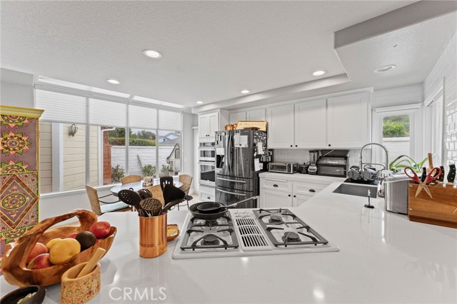 Detail Gallery Image 15 of 46 For 15 Eastridge, Coto de Caza,  CA 92679 - 3 Beds | 2/1 Baths