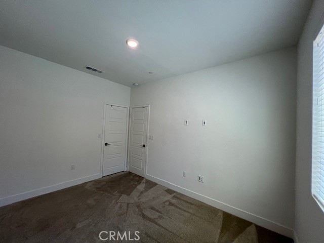 https://media.crmls.org/medias/295cc1e4-8a2f-426c-a2c0-ce0a4a104f4a.jpg?preset=X-Large
