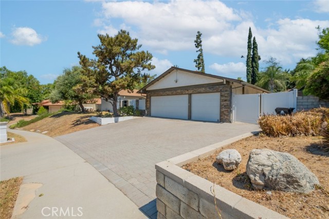 19941 Hiawatha Street, Chatsworth CA: https://media.crmls.org/medias/295cd622-4b60-4cc7-8a2d-cd1fd8ebbf4e.jpg