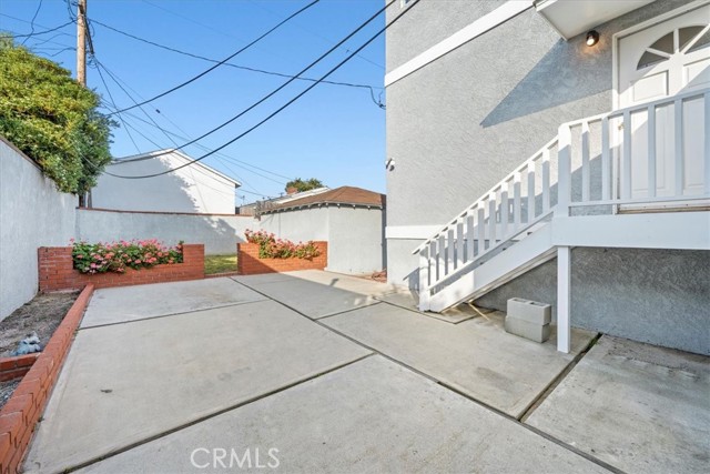 347 Avenue F, Redondo Beach, California 90277, 3 Bedrooms Bedrooms, ,1 BathroomBathrooms,Residential,Sold,Avenue F,SB23062855