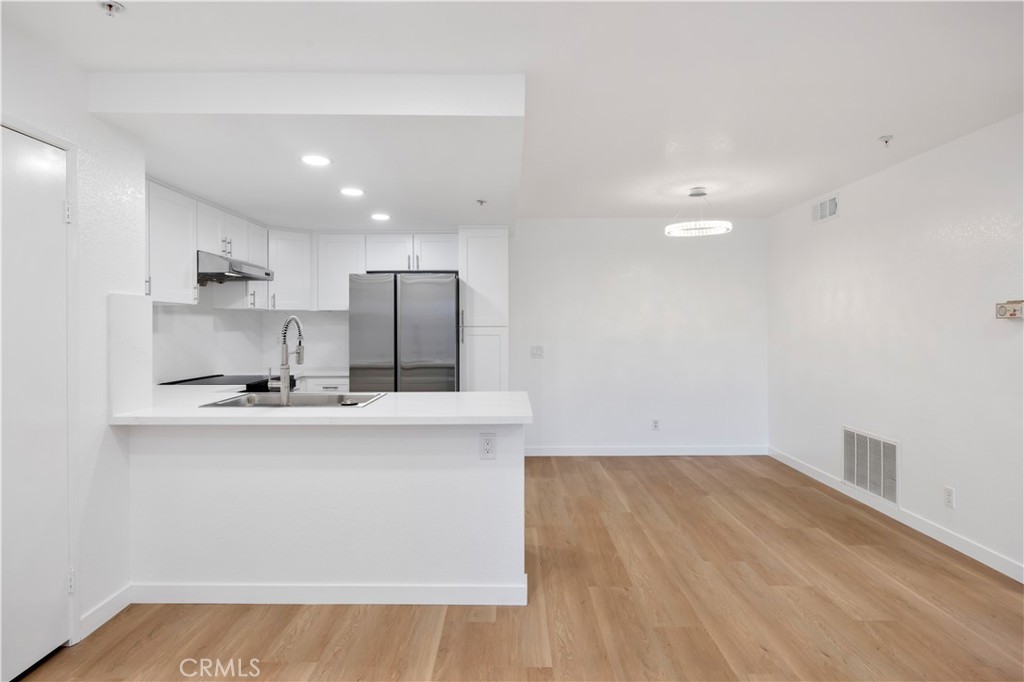 295e596a 81c4 49b2 9992 59780cfd61a4