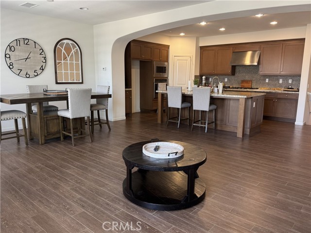 Front Image Thumbnail for CRPW26187860