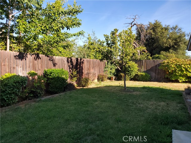 76 Orchardcrest Drive, Oroville CA: https://media.crmls.org/medias/295fa278-809a-4a67-8013-7f54bd36c44c.jpg