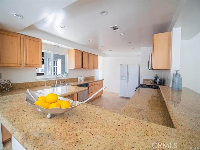 Detail Gallery Image 7 of 14 For 22444 Criswell St, West Hills,  CA 91307 - 4 Beds | 3/2 Baths