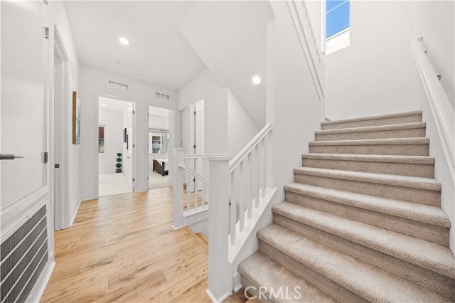 Detail Gallery Image 27 of 60 For 102 Yugen, Irvine,  CA 92618 - 4 Beds | 3/1 Baths