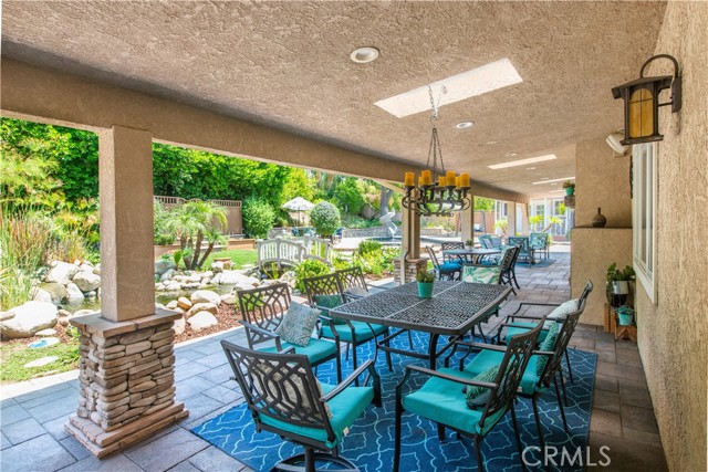 Detail Gallery Image 32 of 54 For 16426 Knollwood Dr, Granada Hills,  CA 91344 - 5 Beds | 4 Baths