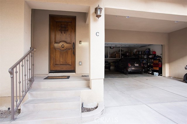 Detail Gallery Image 2 of 17 For 2621 Carnegie Ln #C,  Redondo Beach,  CA 90278 - 3 Beds | 2/1 Baths