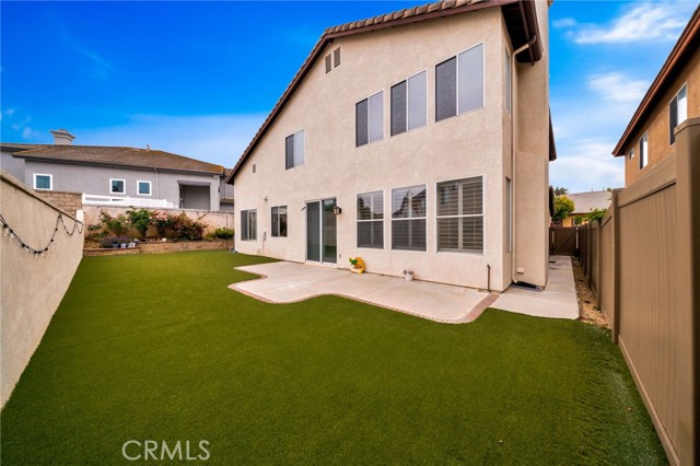 16139 Crooked Creek Court, Chino Hills CA: https://media.crmls.org/medias/29613418-1dbd-4d65-b526-d006eb3066bc.jpg