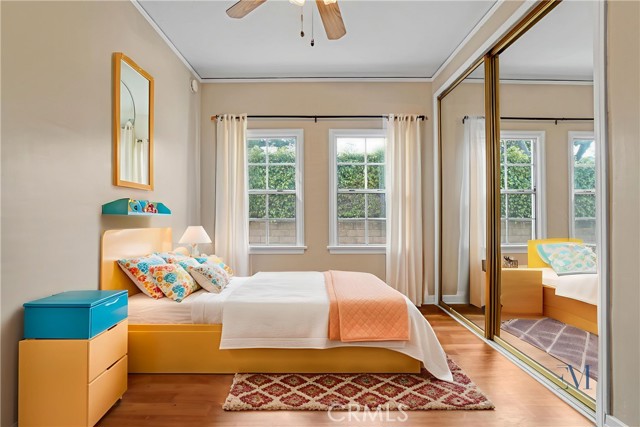 Detail Gallery Image 17 of 45 For 11290 Ivy Pl, Los Angeles,  CA 90064 - 3 Beds | 2 Baths