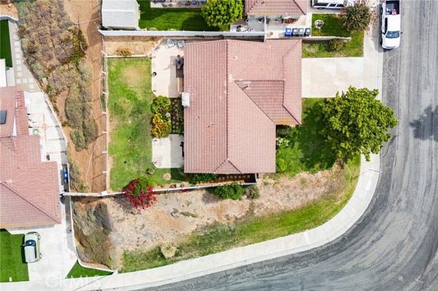 4092 Sandpiper Drive, Jurupa Valley CA: https://media.crmls.org/medias/2963f8e6-2808-4b7d-b2a6-633d16c9ecc0.jpg
