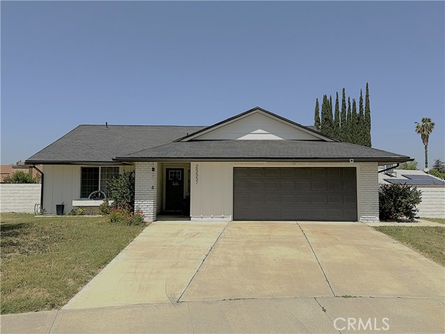 25557 Orangewood Lane, Hemet CA: https://media.crmls.org/medias/296455e4-048a-4a4b-a67f-486d3773b118.jpg