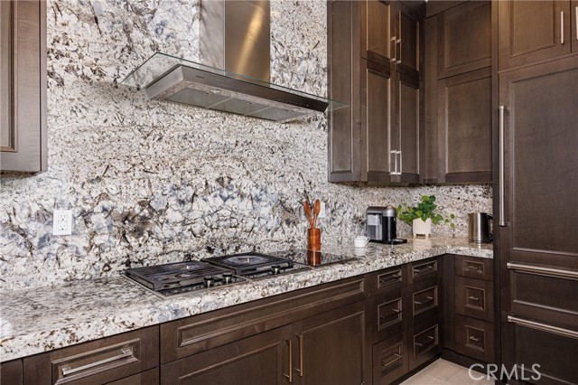 Detail Gallery Image 16 of 71 For 170 Leafy Pass, Irvine,  CA 92602 - 5 Beds | 5/1 Baths