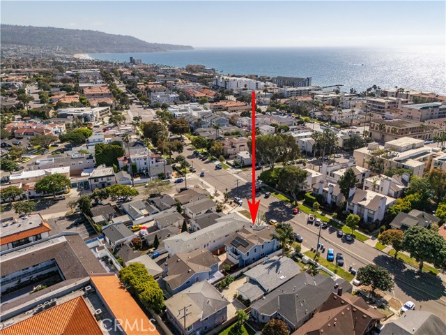 420 Broadway, Redondo Beach, California 90277, 4 Bedrooms Bedrooms, ,2 BathroomsBathrooms,Residential,For Sale,Broadway,SB26076613