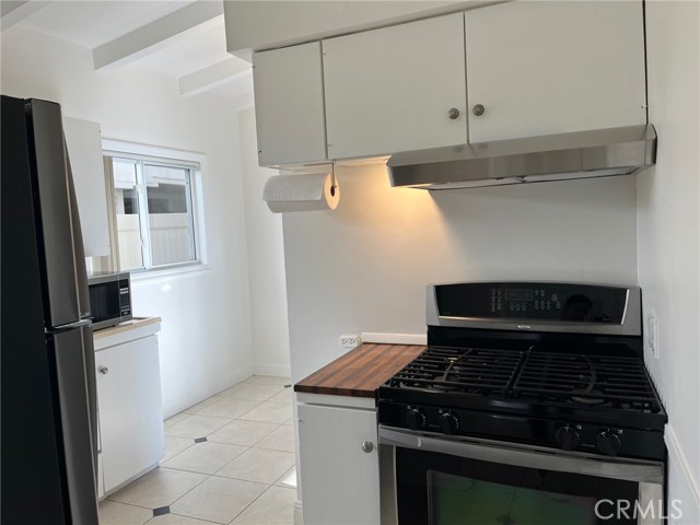 3300 Seaview Avenue, Corona del Mar CA: https://media.crmls.org/medias/29650b79-08ea-40df-99a1-a1f1665e8b68.jpg
