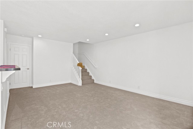 Detail Gallery Image 3 of 25 For 711 Pacific Coast #426,  Huntington Beach,  CA 92648 - 2 Beds | 1/1 Baths
