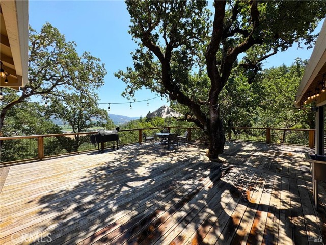 1321 Oak Knoll Road, Ukiah CA: https://media.crmls.org/medias/2965cb1d-9db4-445b-b65d-a50b6820585e.jpg