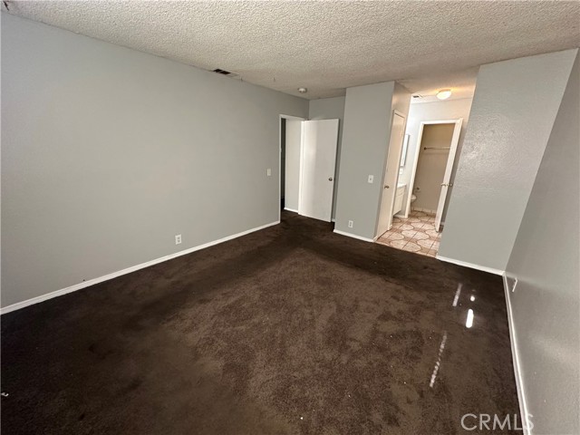 Detail Gallery Image 12 of 20 For 349 N Eucalyptus Ave, Rialto,  CA 92376 - 4 Beds | 2/1 Baths
