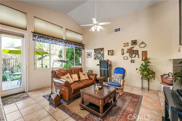 Detail Gallery Image 40 of 54 For 40465 via Camposeco, Murrieta,  CA 92562 - 3 Beds | 2 Baths