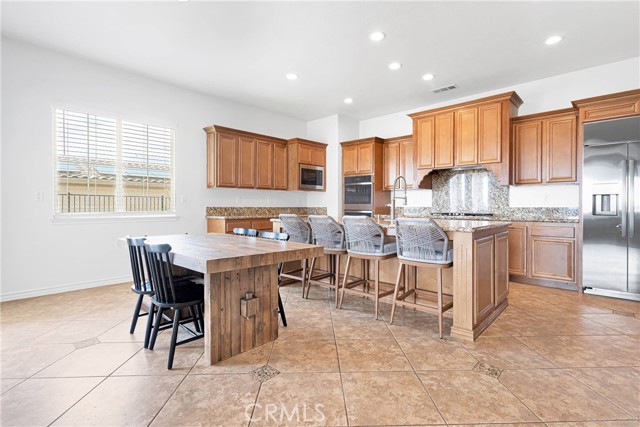 Detail Gallery Image 14 of 63 For 19539 Chuparosa Rd, Apple Valley,  CA 92307 - 4 Beds | 3/1 Baths