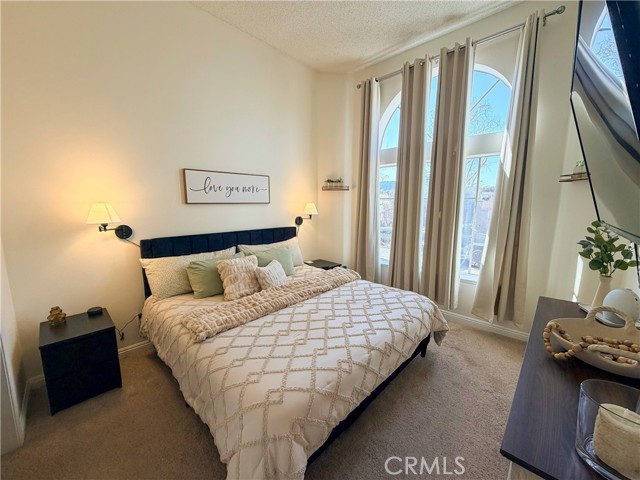 Detail Gallery Image 11 of 28 For 23921 Del Monte #34,  Valencia,  CA 91355 - 2 Beds | 2 Baths