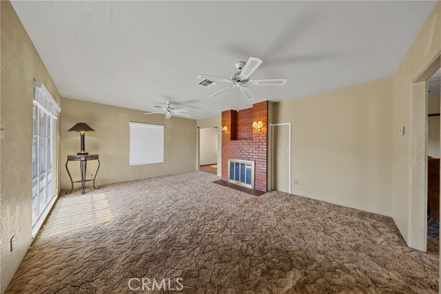 Detail Gallery Image 7 of 44 For 3063 N E St, San Bernardino,  CA 92405 - 2 Beds | 2 Baths