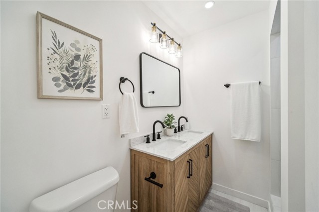 Detail Gallery Image 24 of 45 For 11212 Montgomery Ave, Granada Hills,  CA 91344 - 4 Beds | 2 Baths