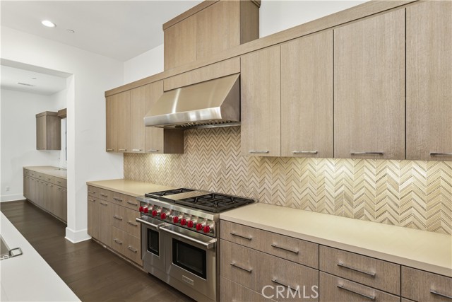 Detail Gallery Image 20 of 61 For 115 Candleglow, Irvine,  CA 92602 - 5 Beds | 5/1 Baths