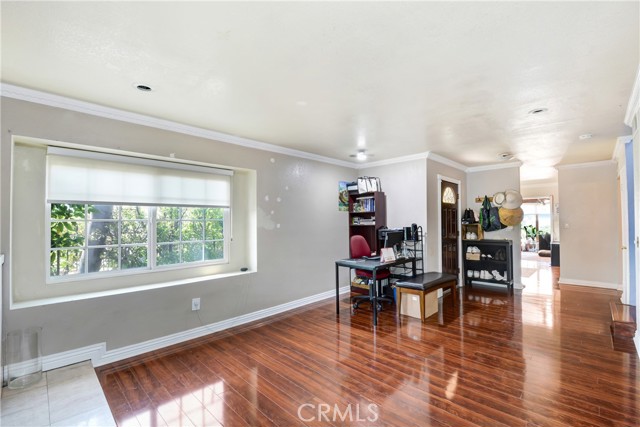 Detail Gallery Image 5 of 23 For 1459 E 214th St, Carson,  CA 90745 - 5 Beds | 3 Baths