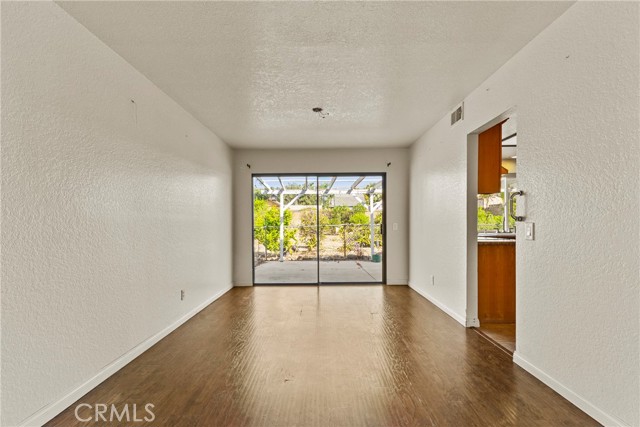 Detail Gallery Image 10 of 42 For 327 Fargo, San Dimas,  CA 91773 - 4 Beds | 3 Baths