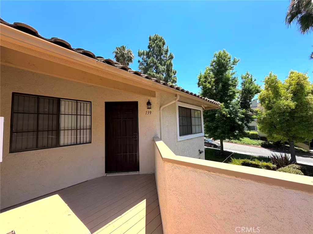 3542 Paseo De Los Americanos