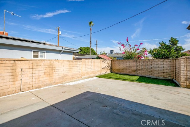 Detail Gallery Image 39 of 46 For 8006 Ben Ave, North Hollywood,  CA 91605 - 3 Beds | 2 Baths