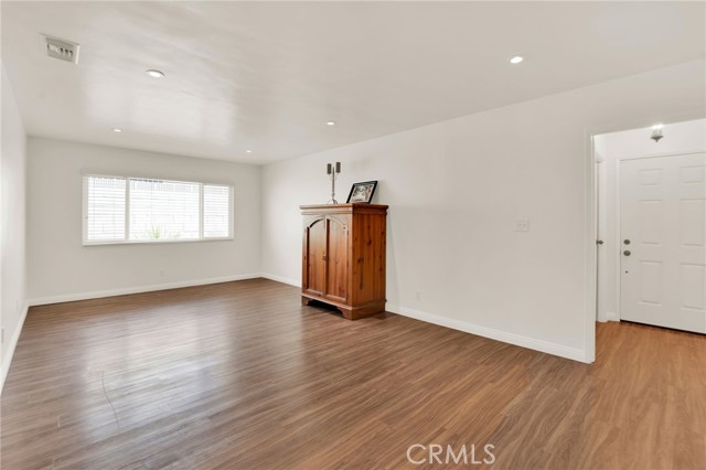Detail Gallery Image 7 of 36 For 19129 Pricetown Ave, Carson,  CA 90746 - 3 Beds | 2 Baths
