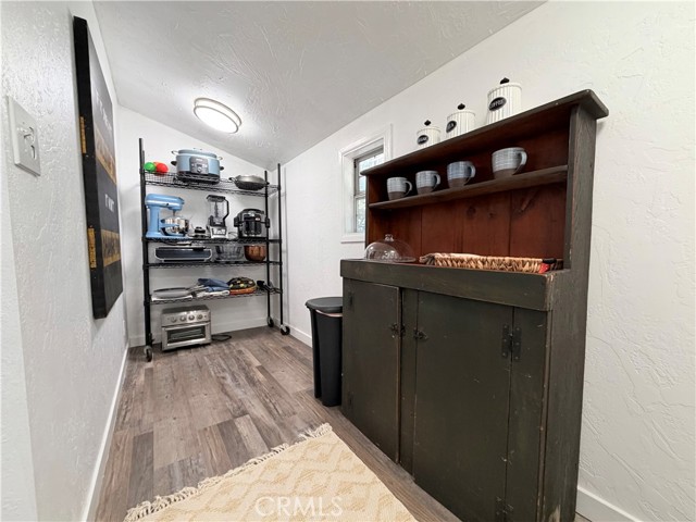 Detail Gallery Image 30 of 51 For 926 Kuffel Canyon, Lake Arrowhead,  CA 92385 - 2 Beds | 1 Baths