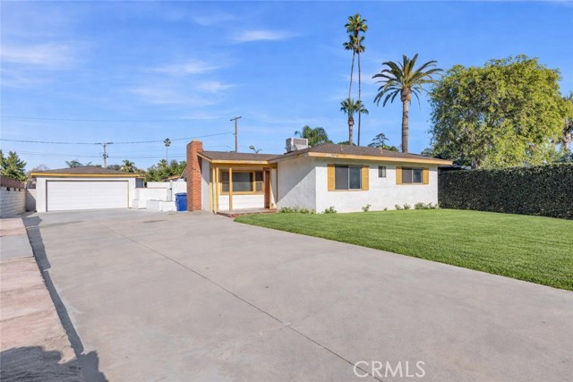 Detail Gallery Image 2 of 22 For 6762 Rainier Ct, Riverside,  CA 92506 - 4 Beds | 3 Baths