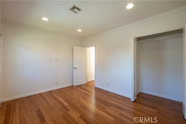 Detail Gallery Image 11 of 24 For 10930 Oro Vista Ave, Sunland,  CA 91040 - 3 Beds | 2 Baths