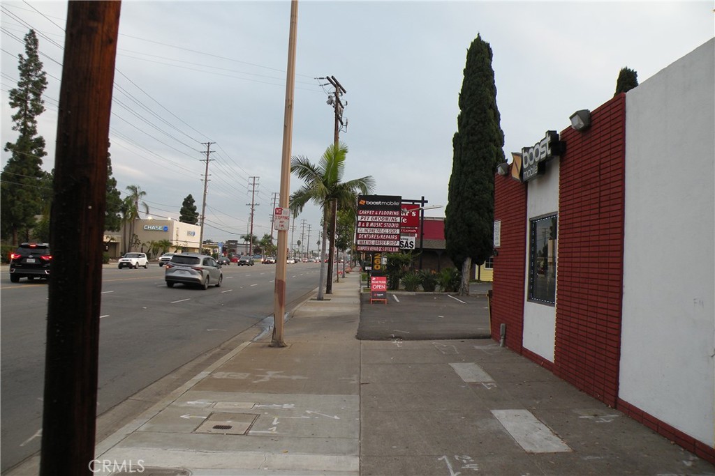 MLS #OC25258495 image #10