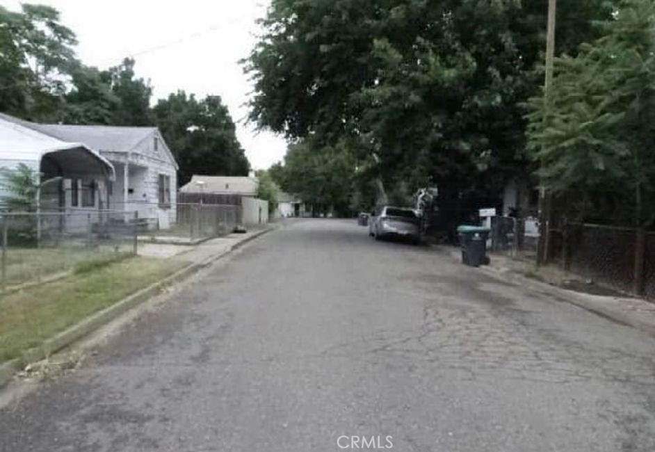 https://media.crmls.org/medias/296e910d-d47e-4f28-9919-8050c1325eb8.jpg?preset=X-Large