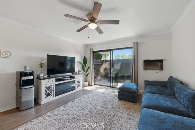 Detail Gallery Image 3 of 14 For 142 Dean Dr, Santa Paula,  CA 93060 - 2 Beds | 1 Baths